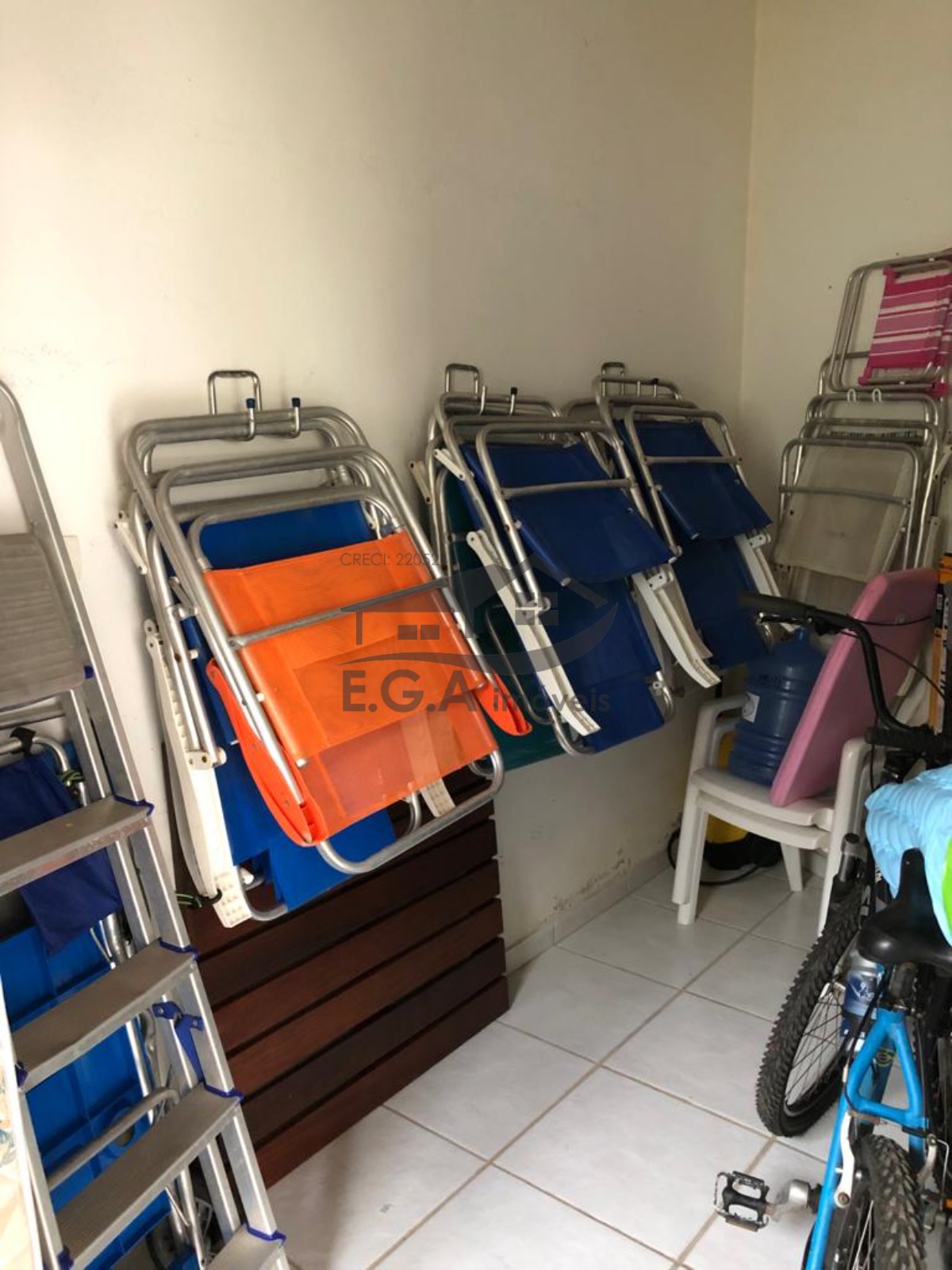 Casa na praia de Camburi 200mts da praia