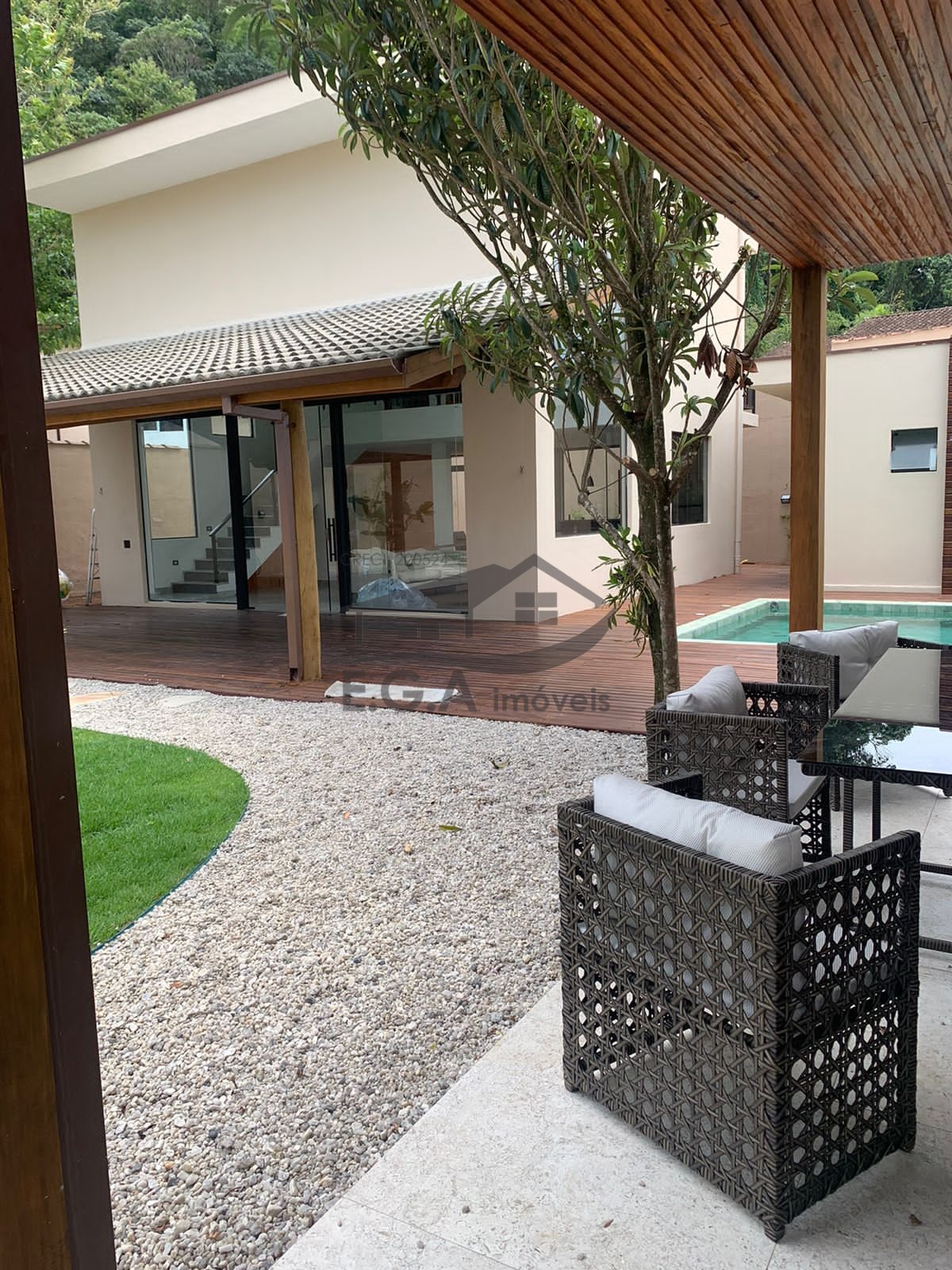 Casa na praia de boiçucanga a 200 mts do mar - foto 9