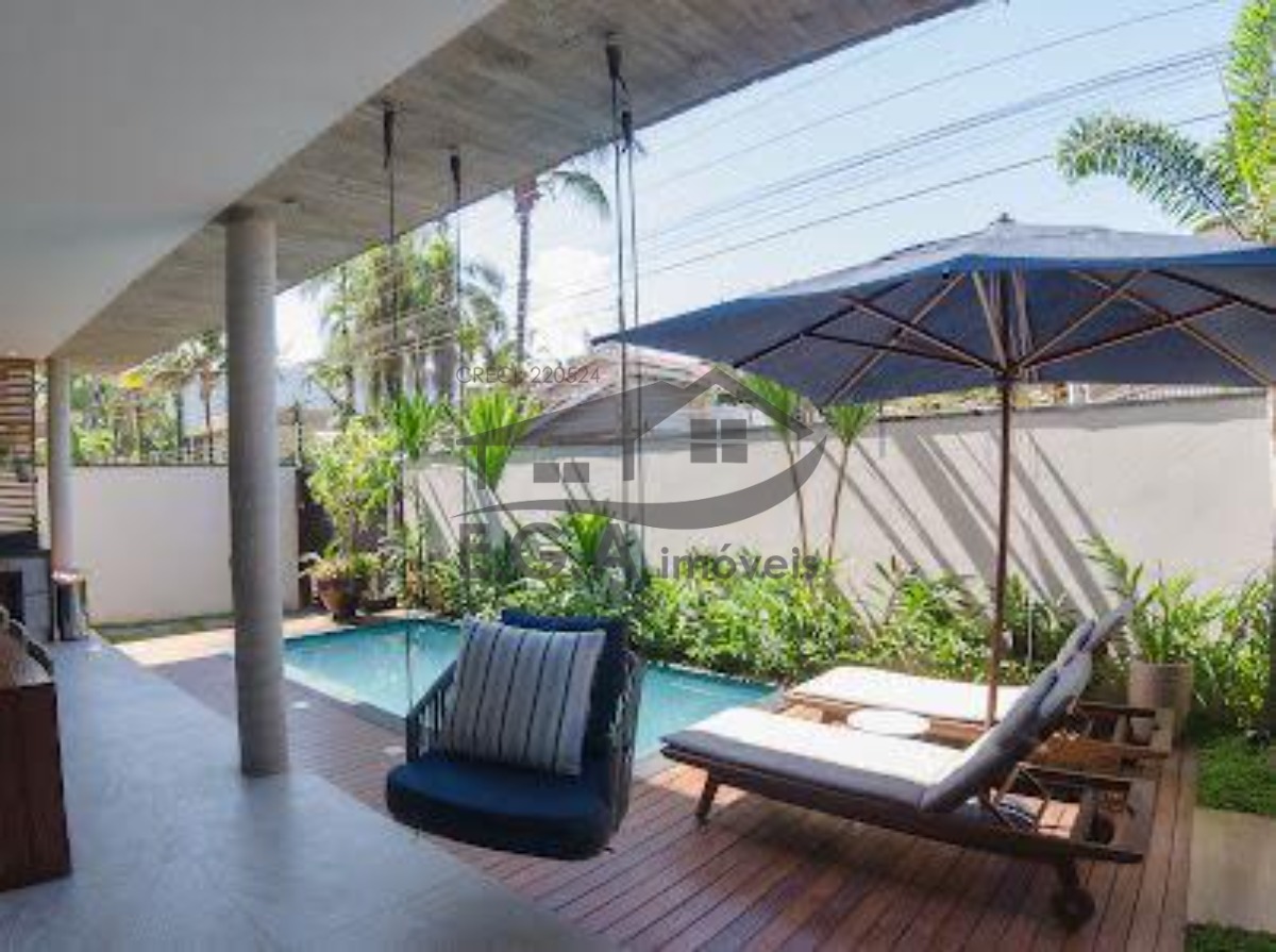 Casa em Juquehy á 80 metros do mar