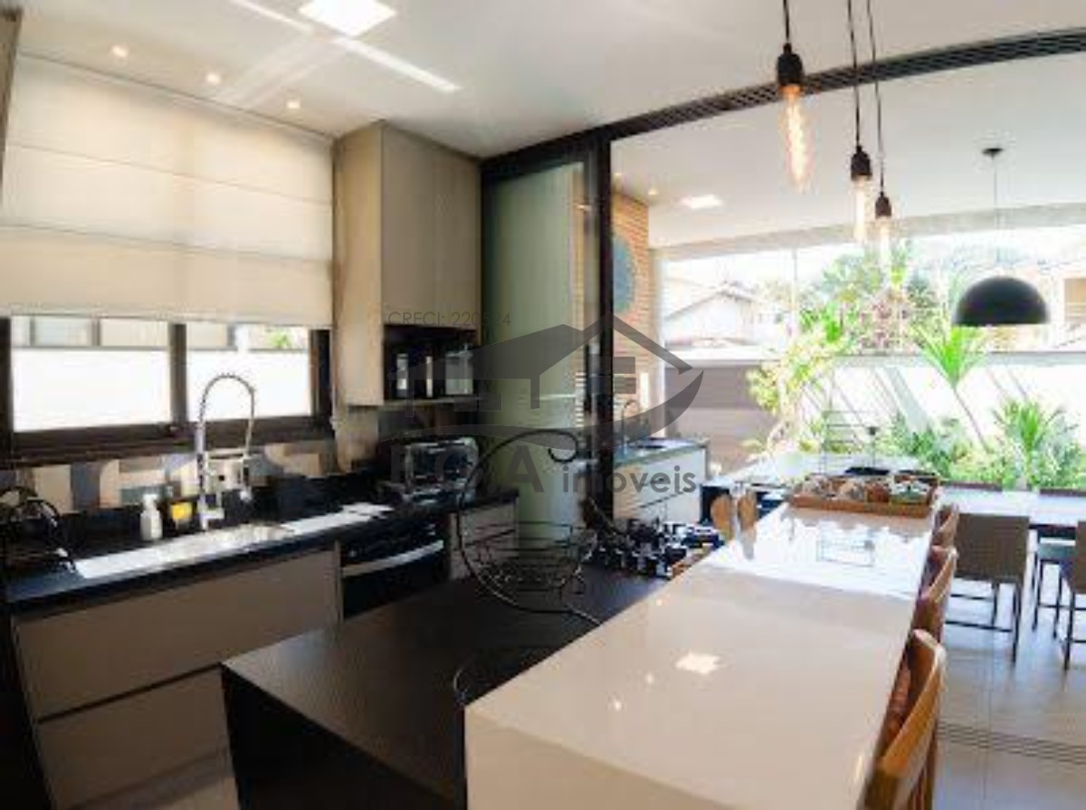 Casa em Juquehy á 80 metros do mar