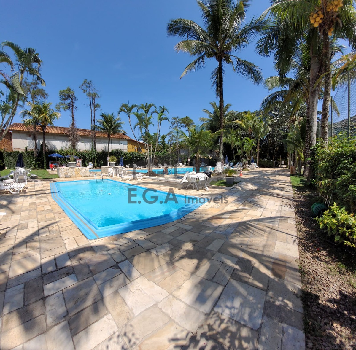 Casa em condomínio boiçucanga frente ao mar - foto 1
