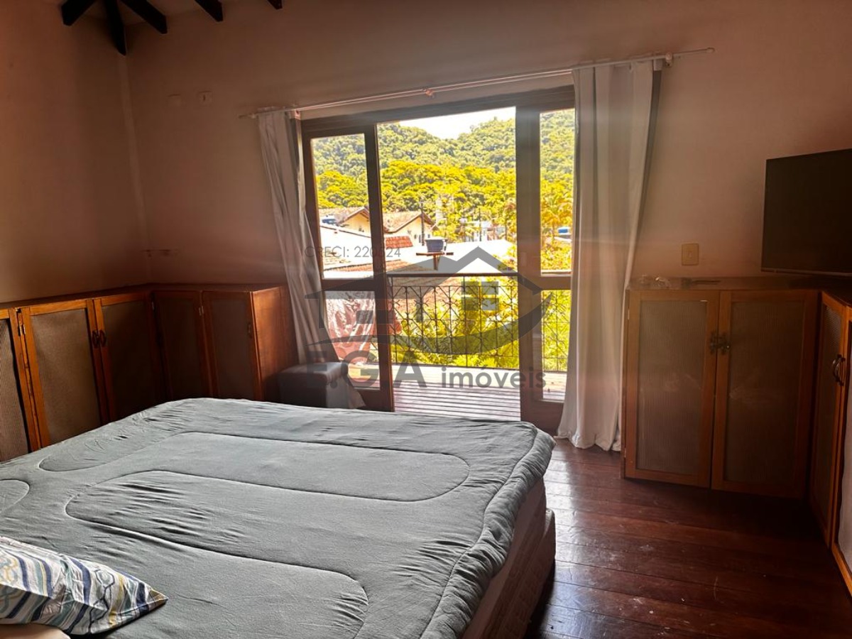 Casa na praia de Boiçucanga