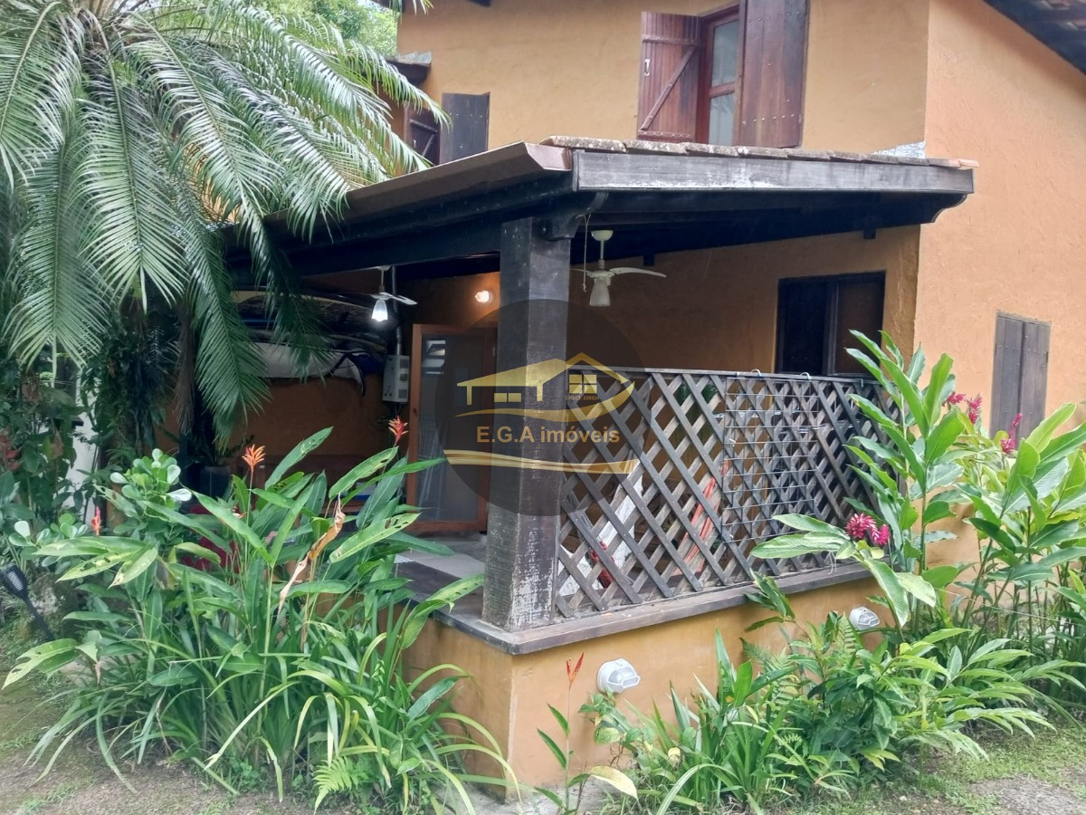 Flat em Condomínio praia de Boiçucanga