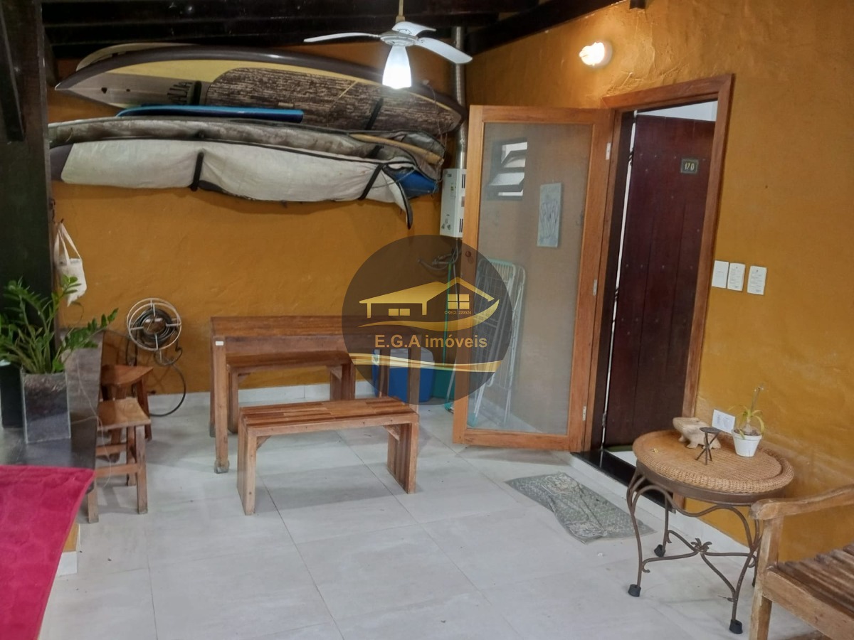 Flat em Condomínio praia de Boiçucanga