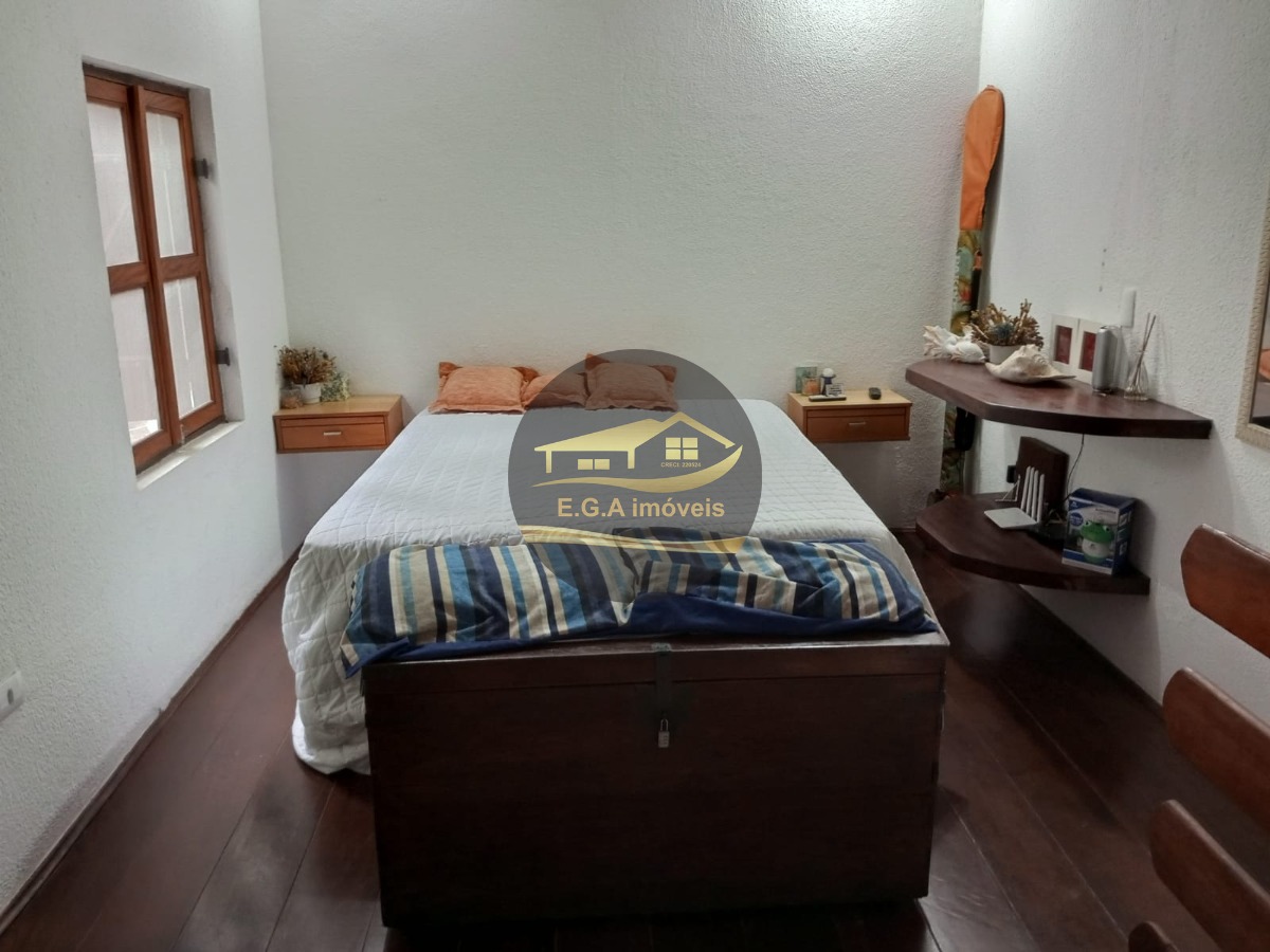 Flat em Condomínio praia de Boiçucanga