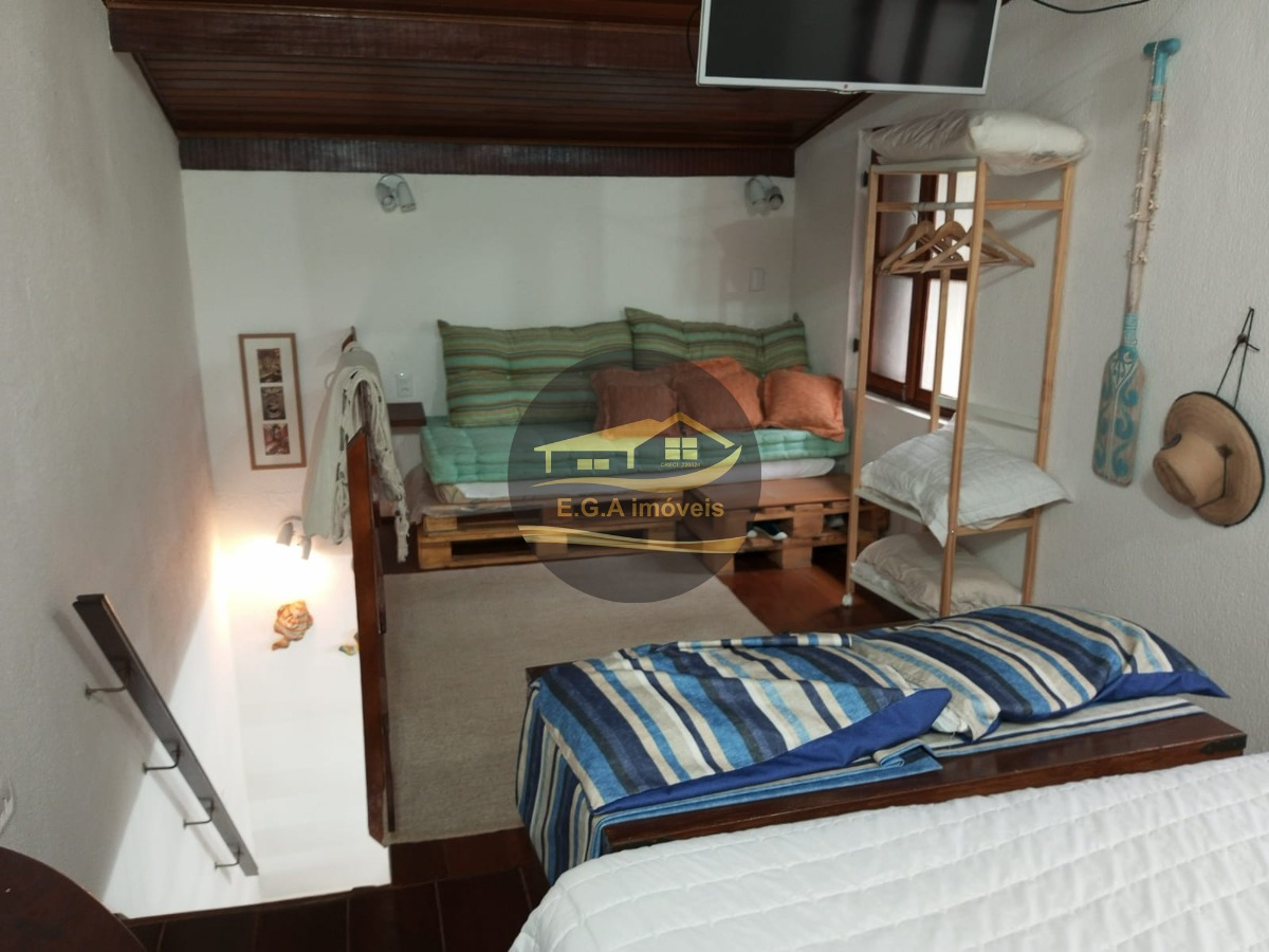 Flat em Condomínio praia de Boiçucanga