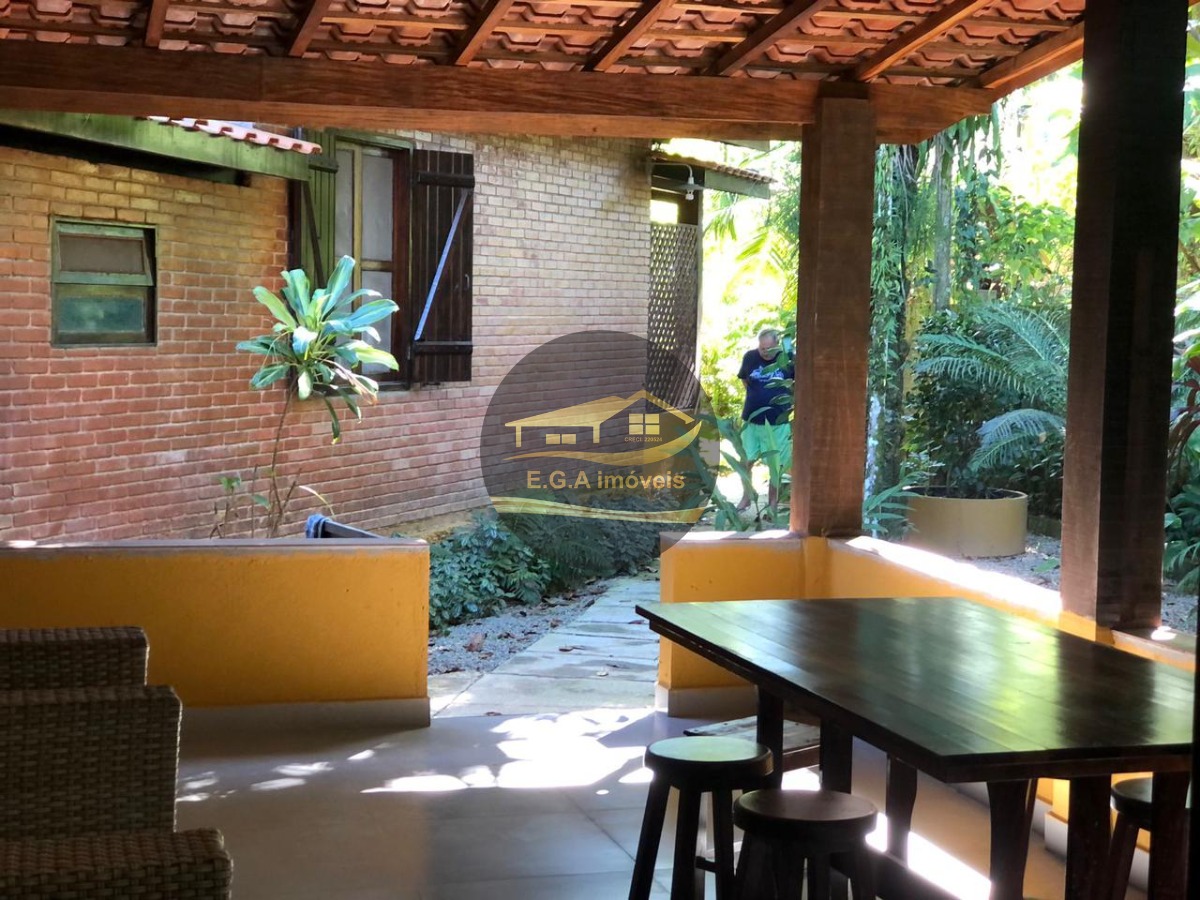 Casa na praia de Boiçucanga