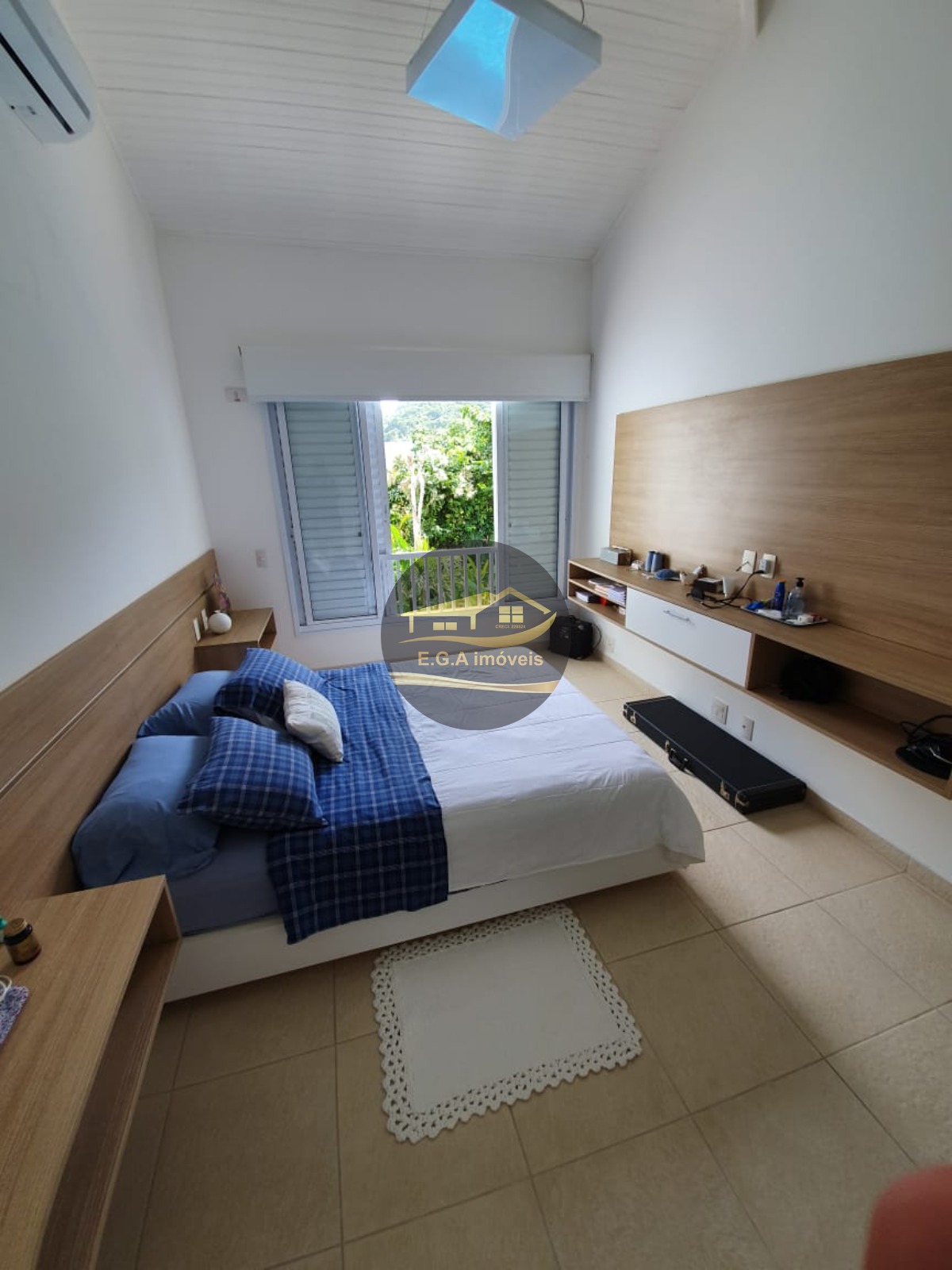 Casa no Condomínio Raízes Juquehy