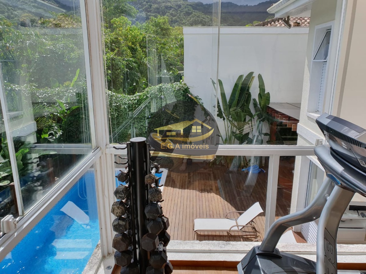 Casa no Condomínio Raízes Juquehy