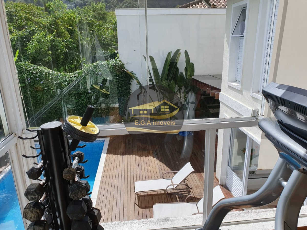 Casa no Condomínio Raízes Juquehy