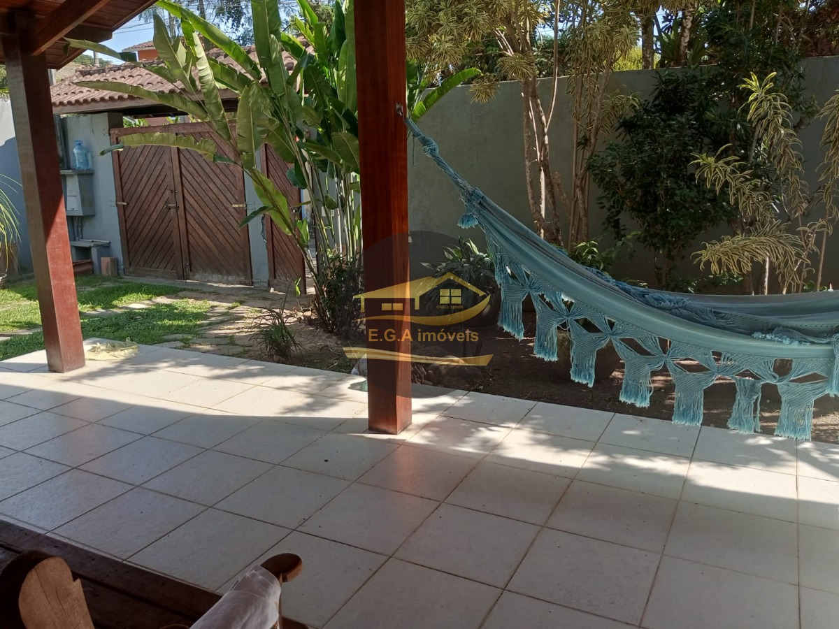 Casa na praia de Boiçucanga