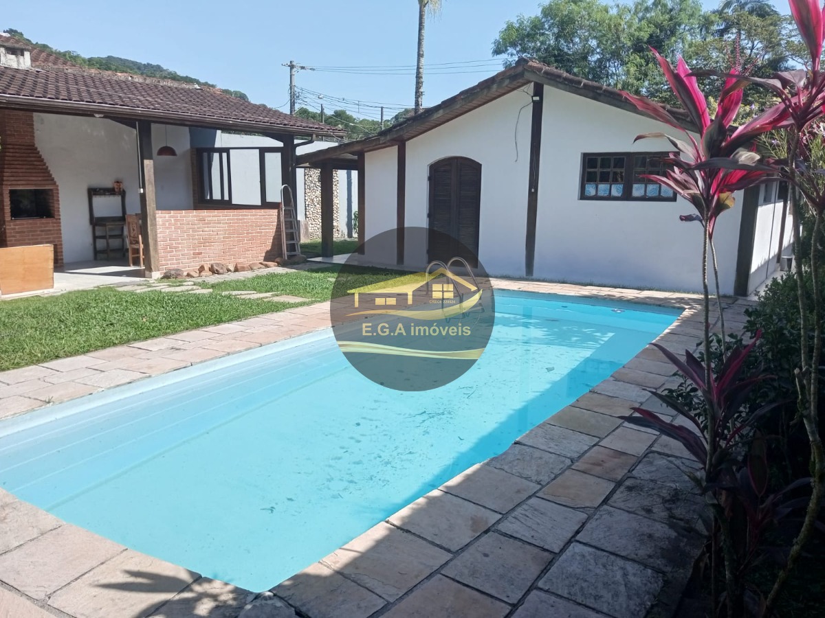 Casa na praia de Boiçucanga