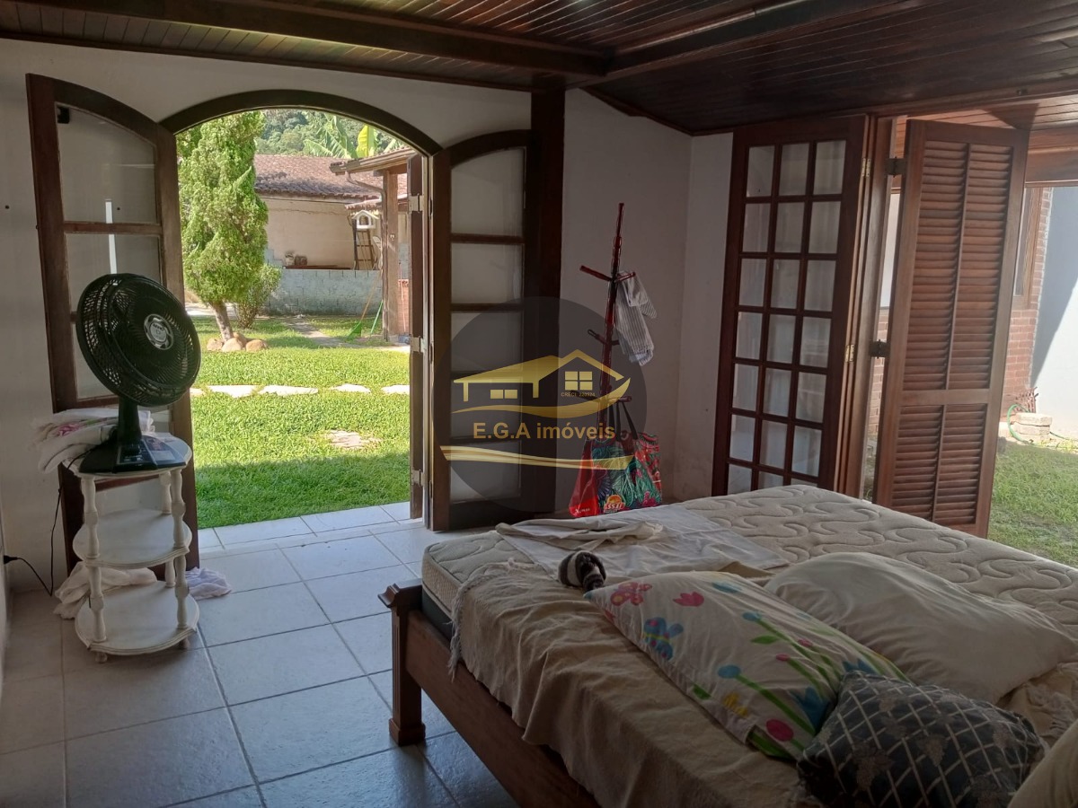 Casa na praia de Boiçucanga
