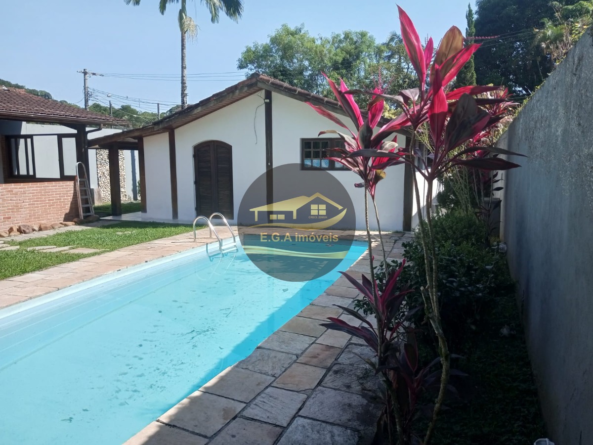 Casa na praia de Boiçucanga