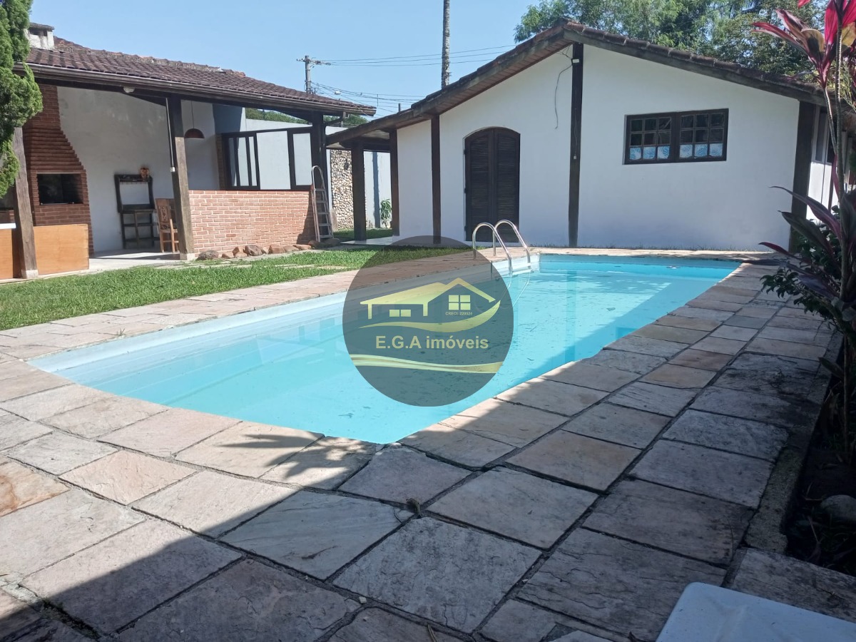 Casa na praia de Boiçucanga