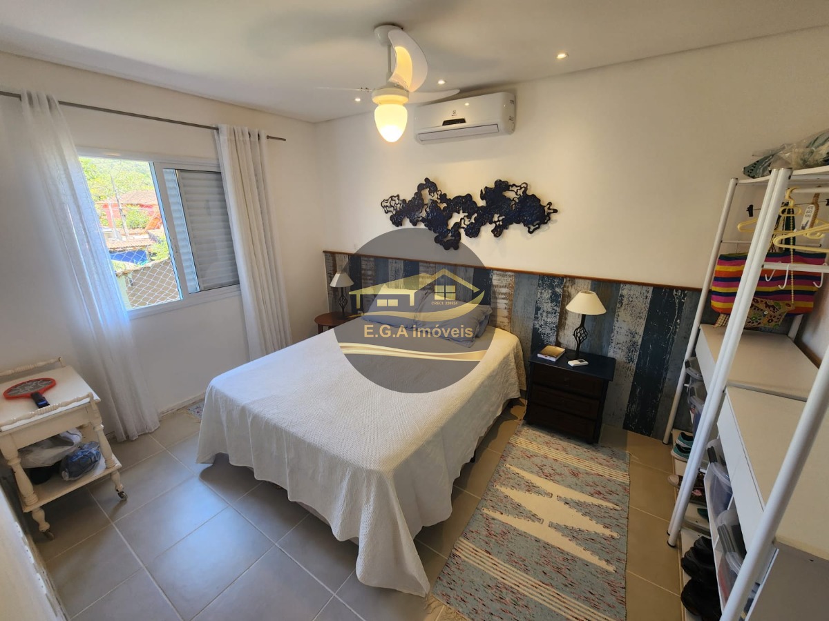 Casa na praia de Boiçucanga