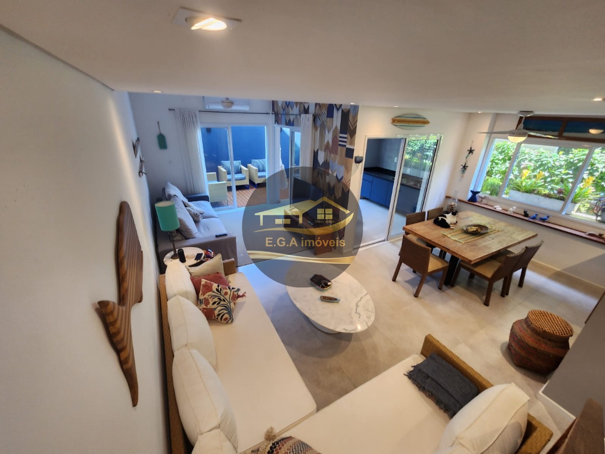 Casa na praia de Boiçucanga