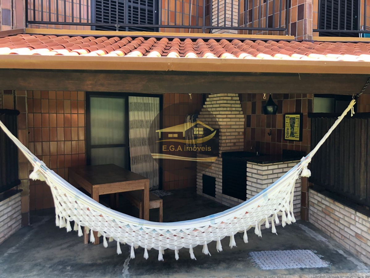 Casa na praia de Boiçucanga frente ao mar
