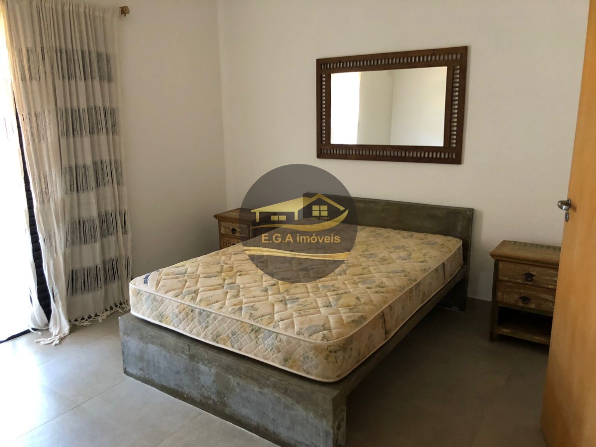 Casa na praia de Boiçucanga frente ao mar