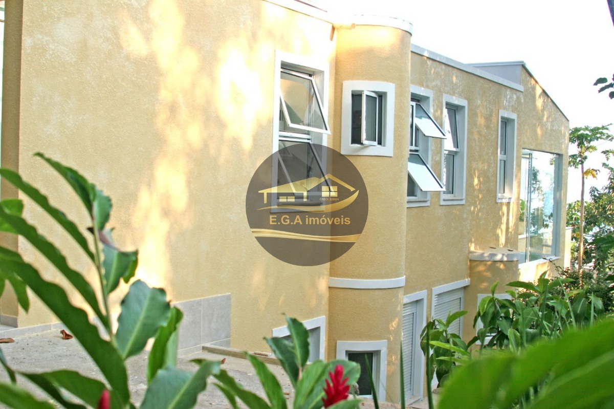 Casa na praia de juquey