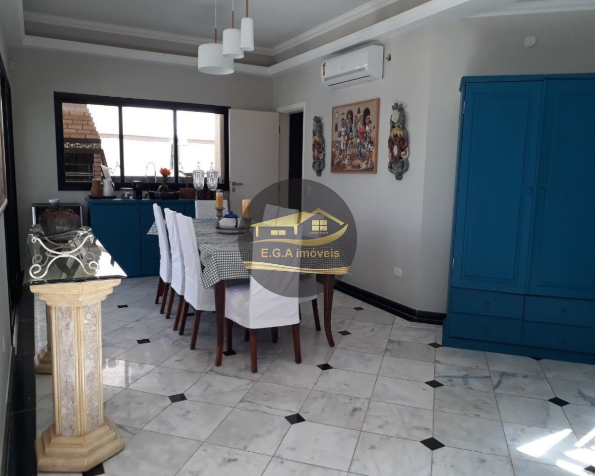 Casa pé na areia Juquehy