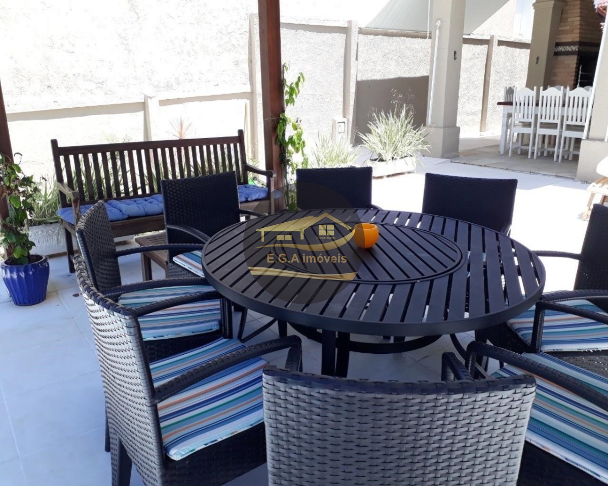 Casa pé na areia Juquehy