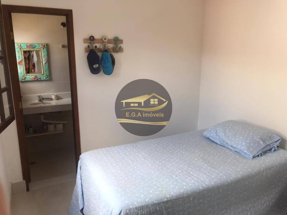 Casa na praia de juquey