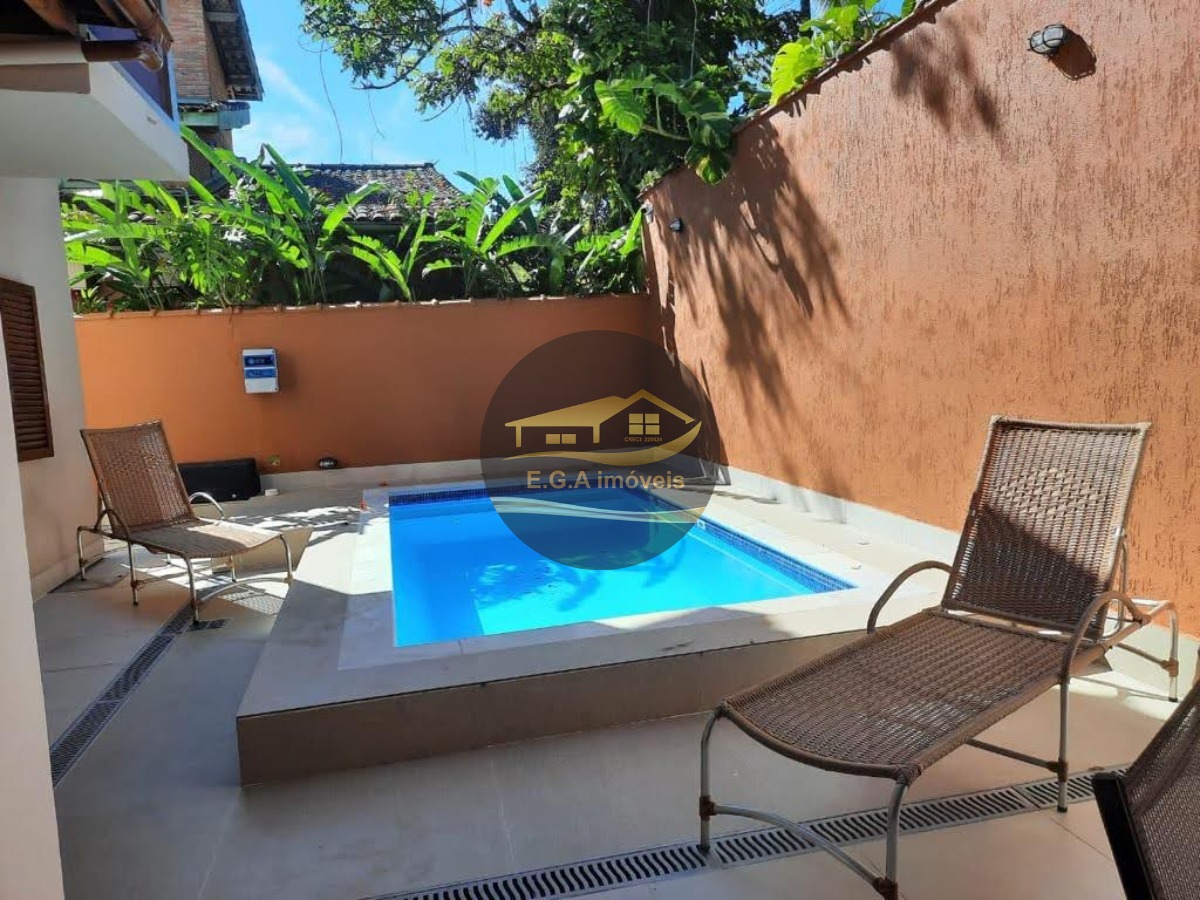 Casa na praia de juquey