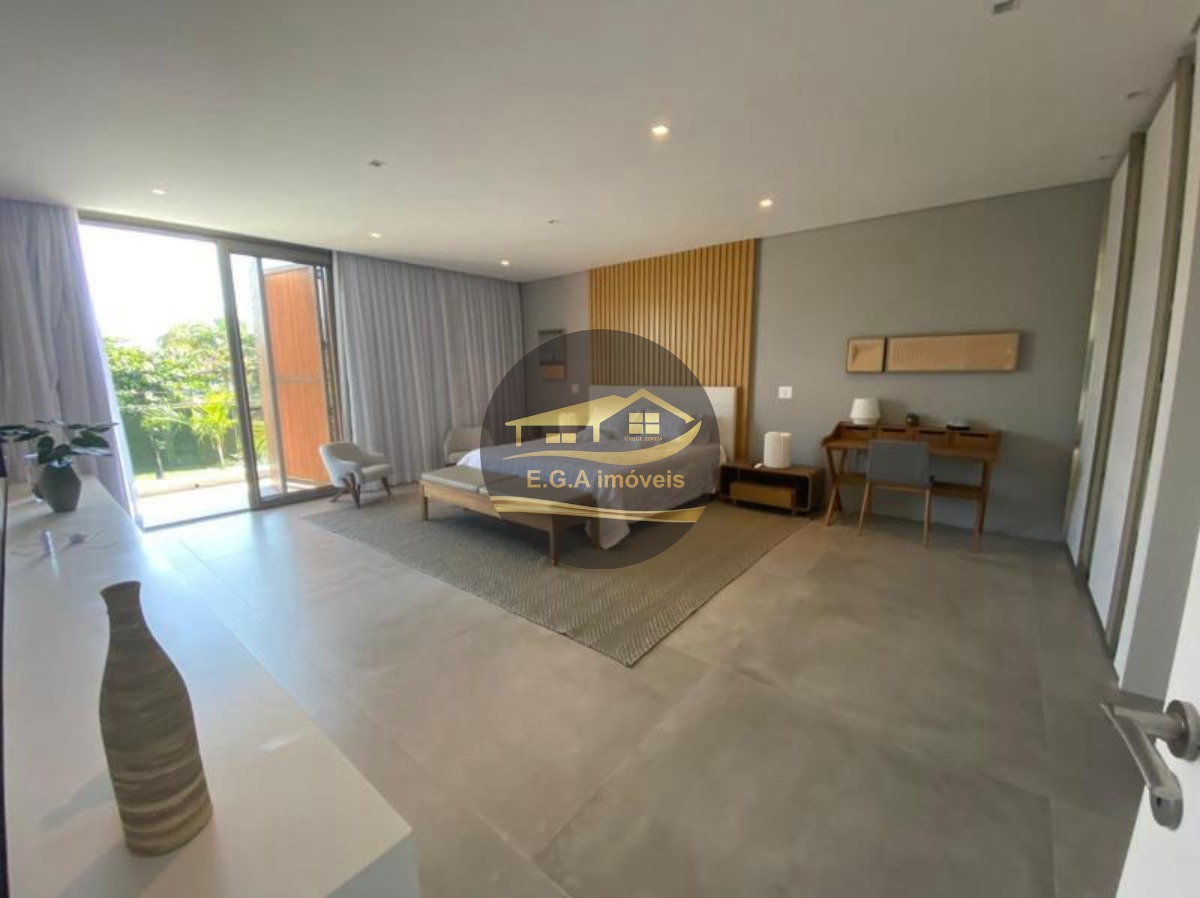 Casa alto padrão na praia da Baleia
