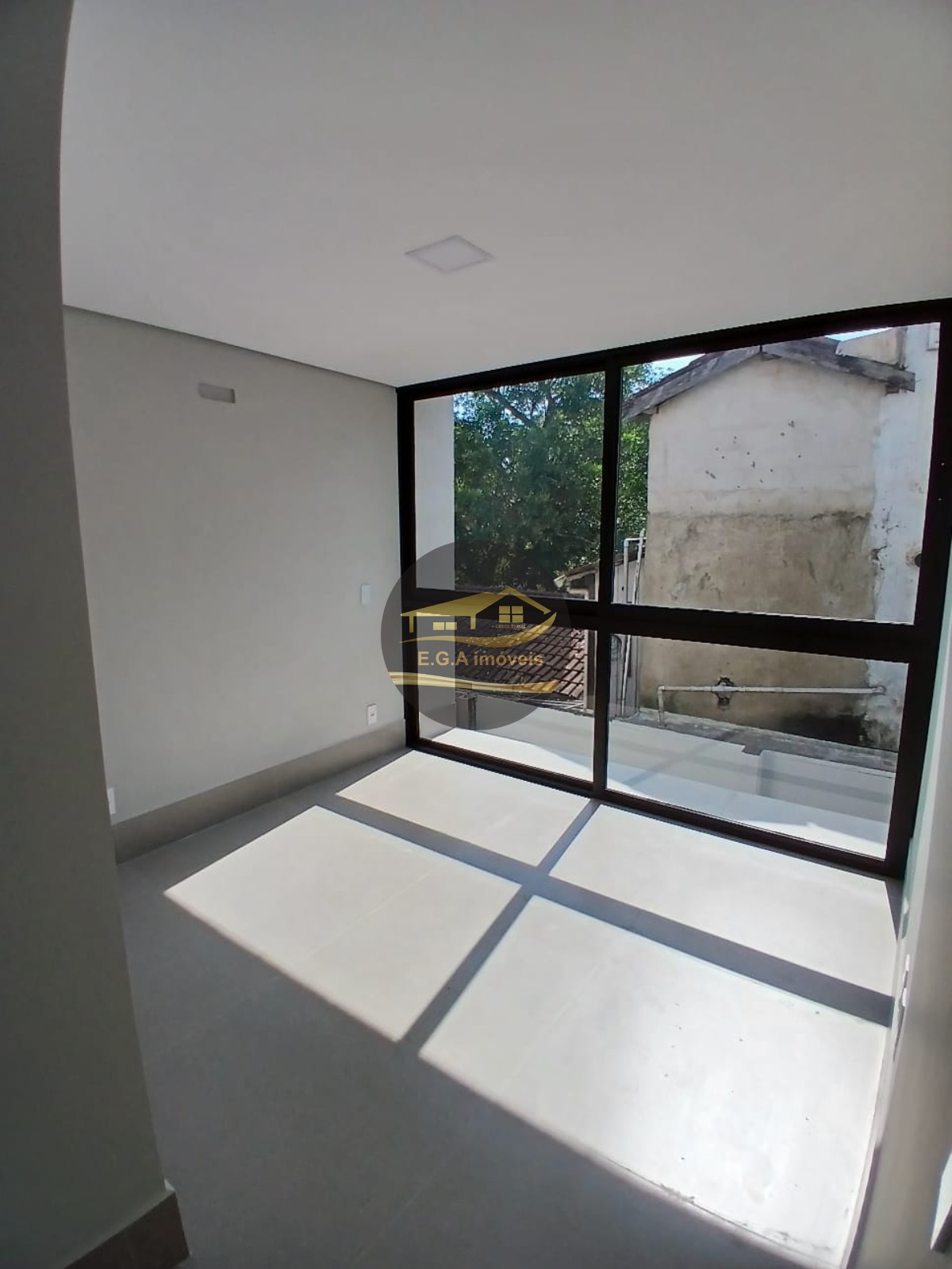 Casa na praia de camburi a 200 mts da praia