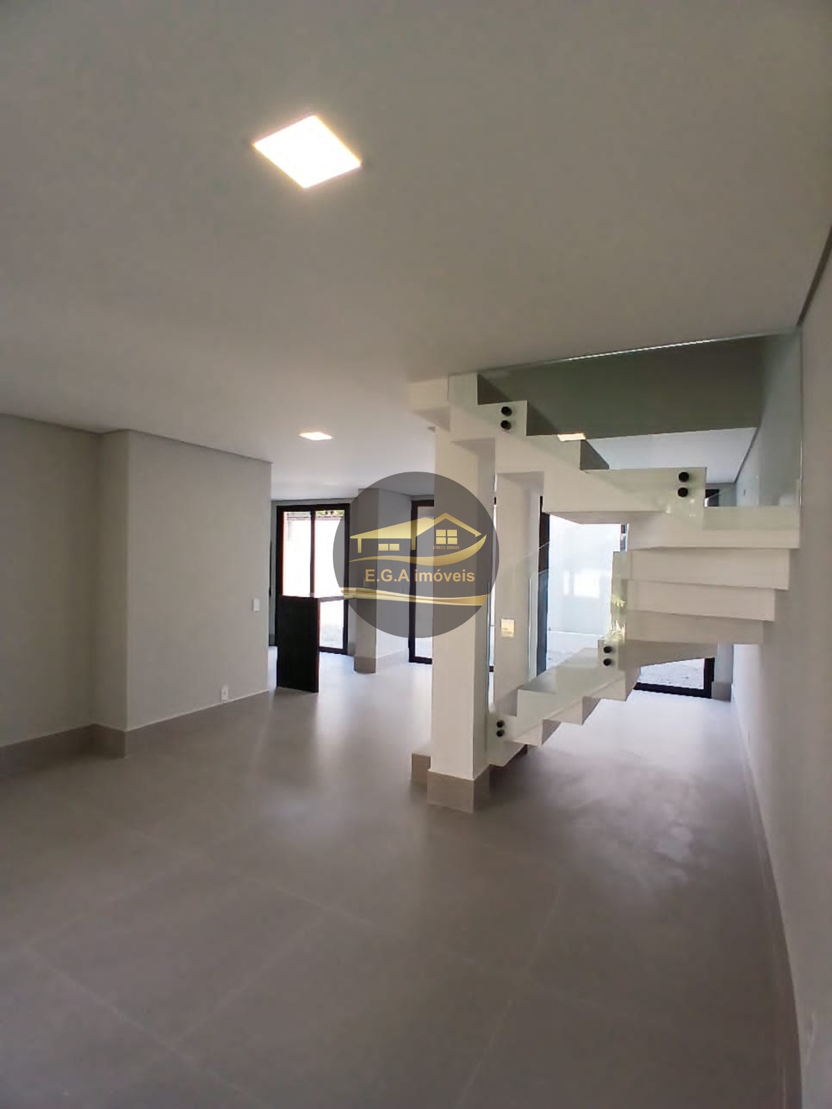 Casa na praia de camburi a 200 mts da praia
