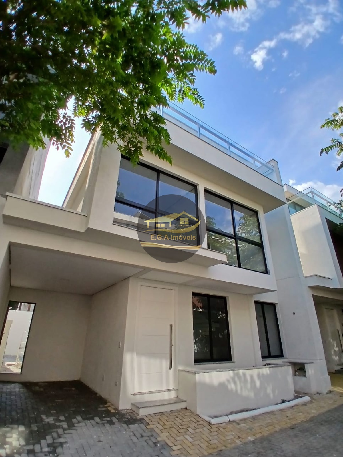 Casa na praia de camburi a 200 mts da praia