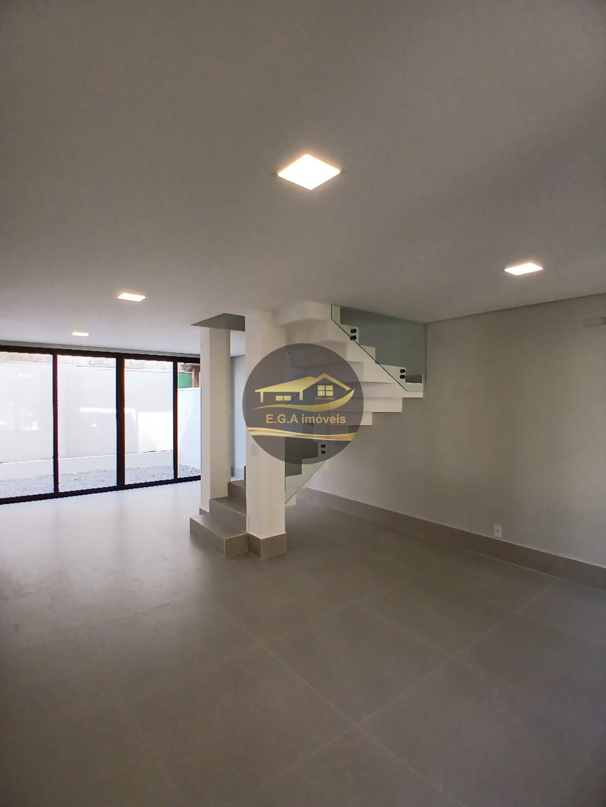 Casa na praia de camburi a 200 mts da praia