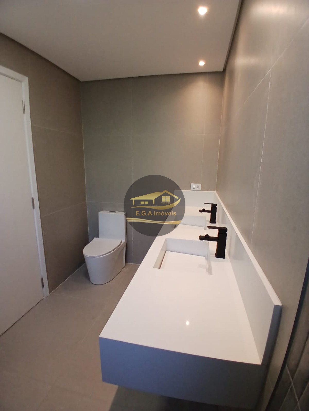 Casa na praia de camburi a 200 mts da praia
