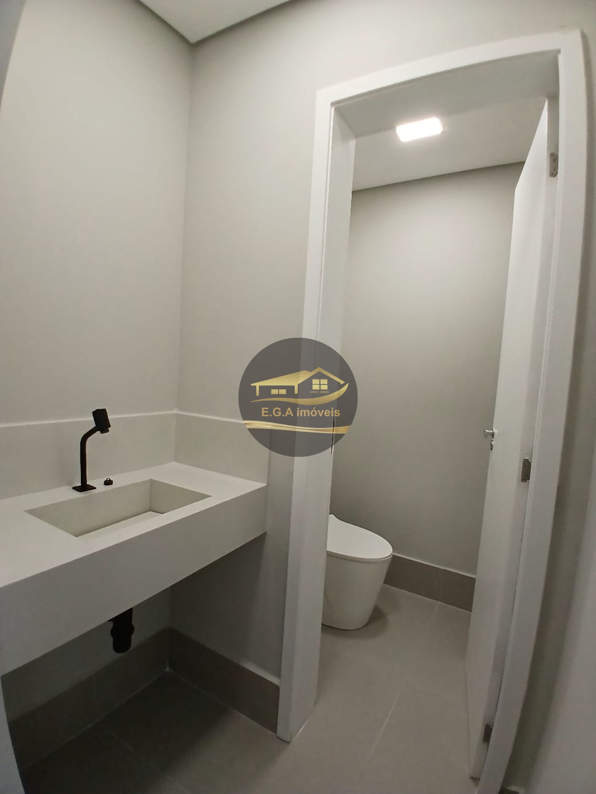 Casa na praia de camburi a 200 mts da praia