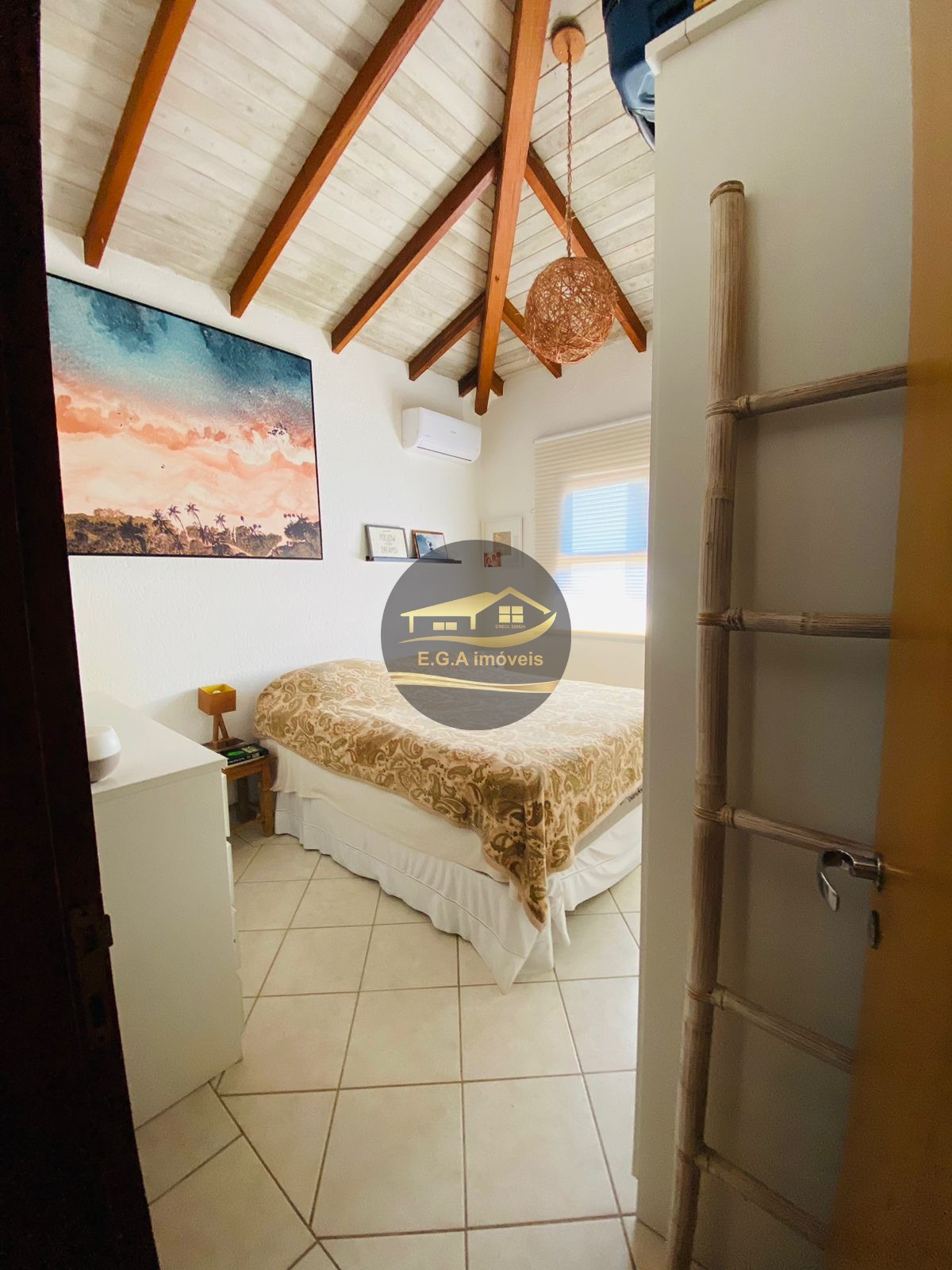 Casa na praia de camburi abaixou de 1.650k para 1.490.000,00
